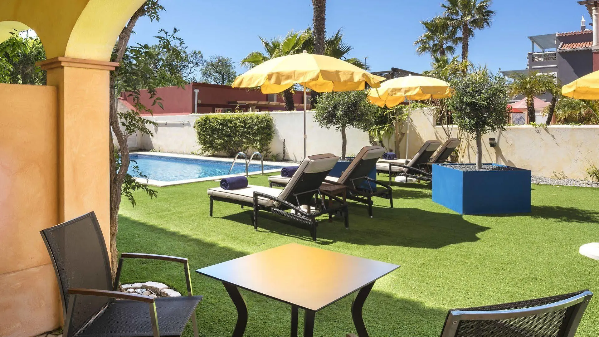 Costa d'Oiro Ambiance Village Lagos Hotel